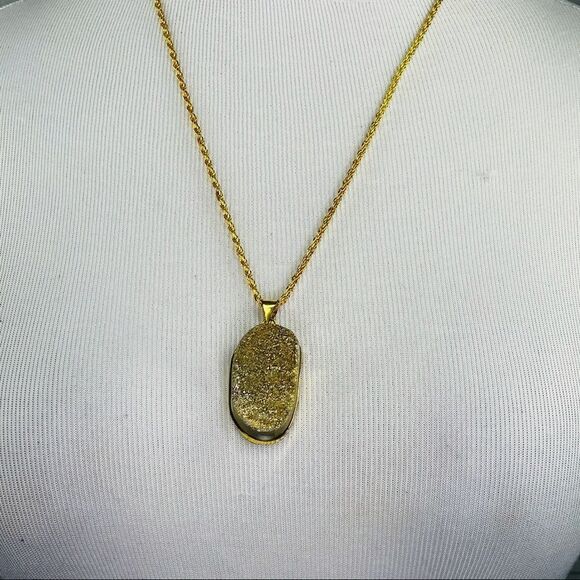 10/$25🦋 T&J Designs Gold Metallic Druzy Pendant - Picture 2 of 5